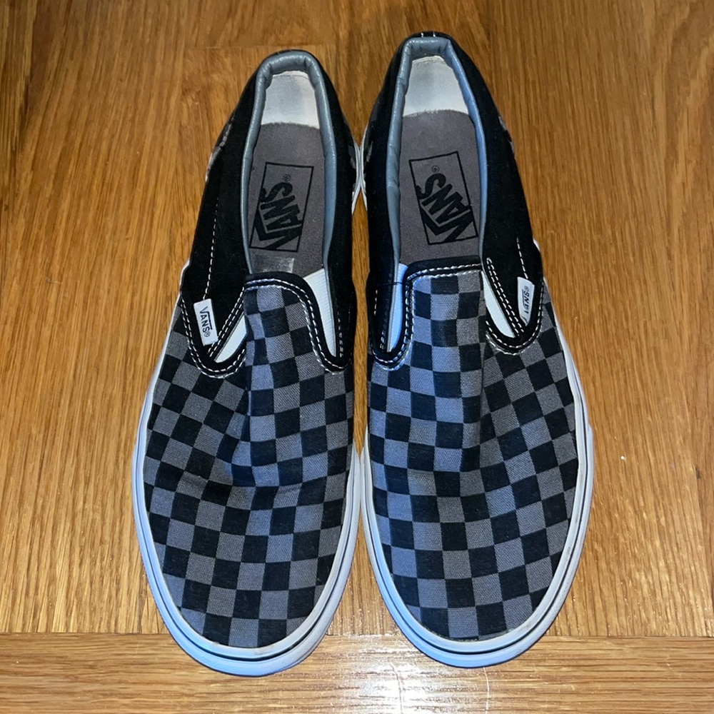 Black checkered vans
